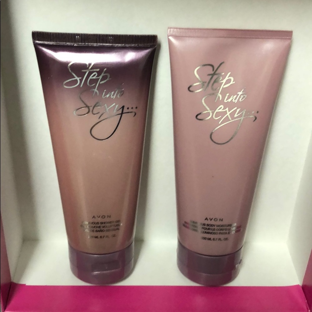 Step Into Sexy by Avon 2pc Set